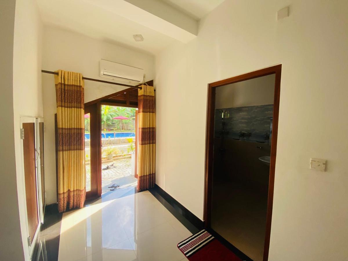 The Kingslayer Resort Negombo Dış mekan fotoğraf